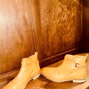 Tan Leather Men's Ankle Boots